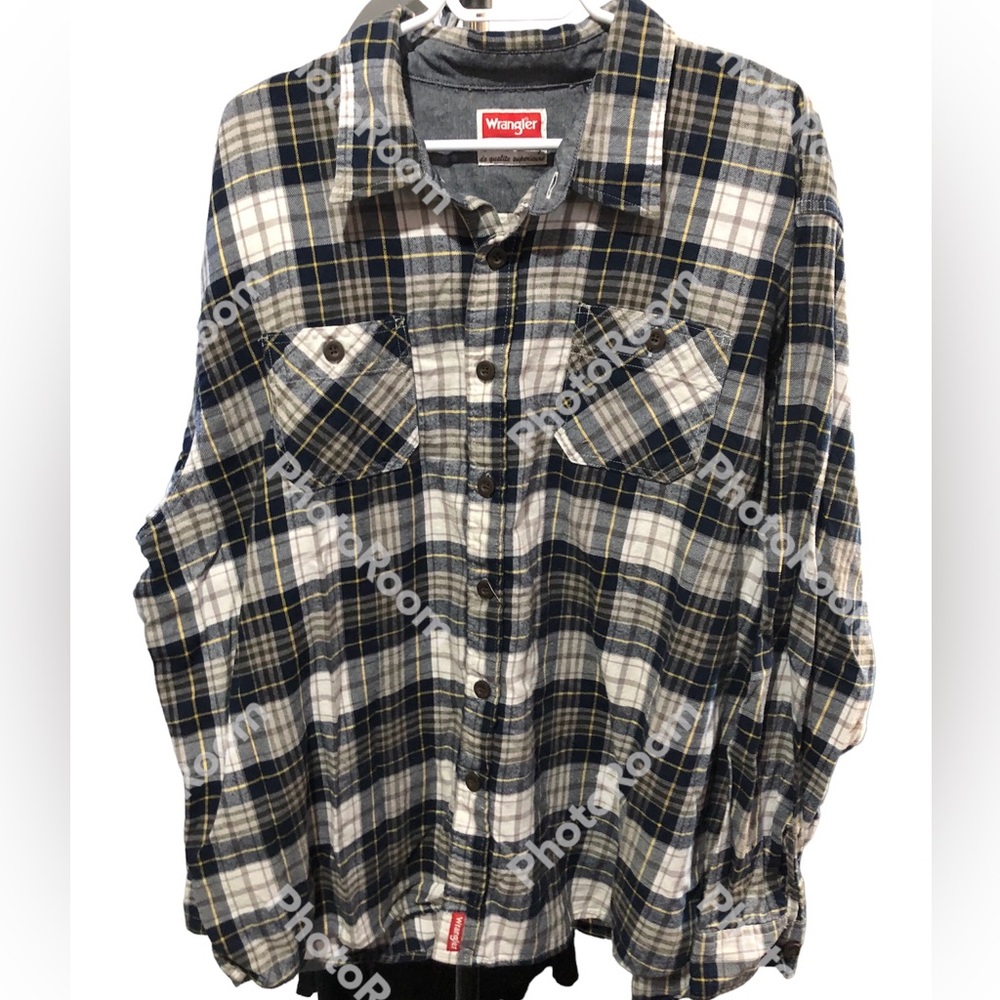 Wrangler Plaid Flannel Long Sleeve Button down shirt  Men’s 3X